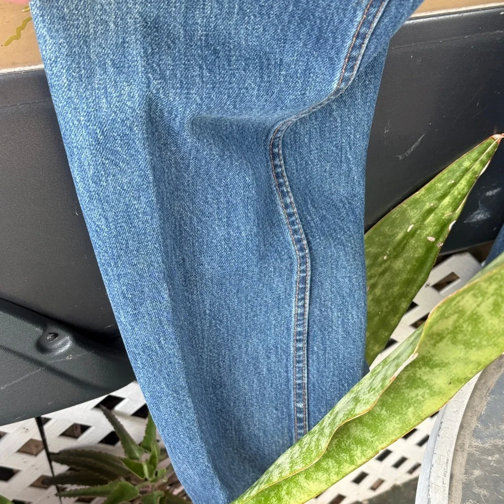 GAP Straight-Leg Indigo Denim Jeans - Picture 3 of 5